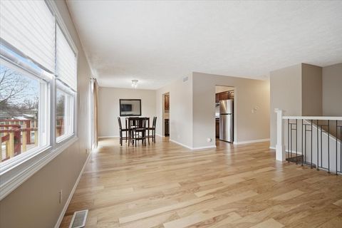 Tiny photo for 1204 Kim Drive, Bloomington, IL 61704 (MLS # 12595019)