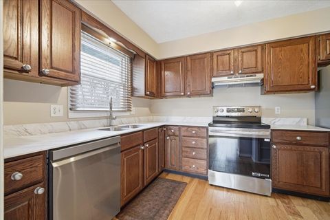 Tiny photo for 1204 Kim Drive, Bloomington, IL 61704 (MLS # 12595019)