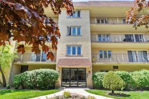 6300 W Montrose Avenue 201 Chicago IL 60634