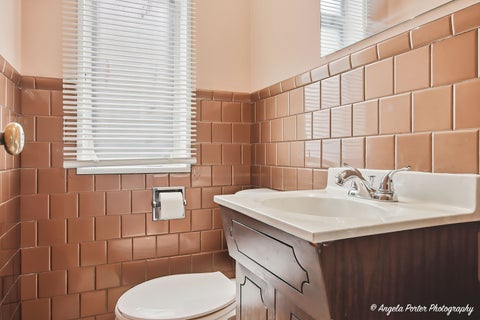 Tiny photo for 4912 CRAIN Street E #B, Skokie, IL 60077 (MLS # 12746432)