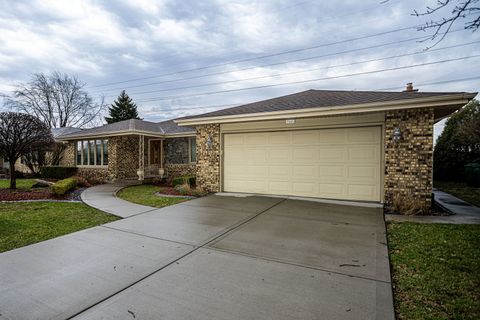 Tiny photo for 7525 Halesia Court, Orland Park, IL 60462 (MLS # 12606720)