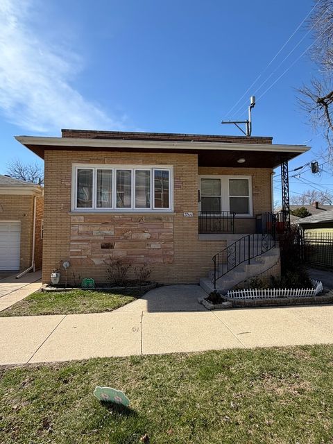 Photo of 3744 N Lockwood Avenue, Chicago, IL 60641 (MLS # 12599586)