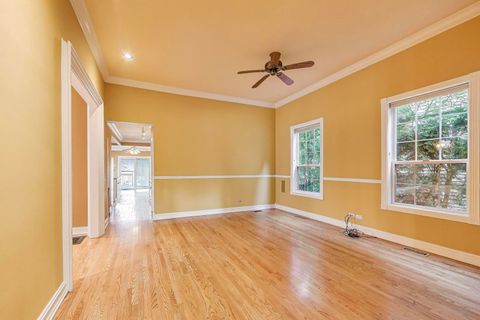 Tiny photo for 375 Park Avenue, Highland Park, IL 60035 (MLS # 12549585)