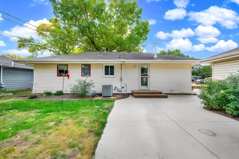 Tiny photo for 6 Wilmette Drive, Normal, IL 61761 (MLS # 12697720)