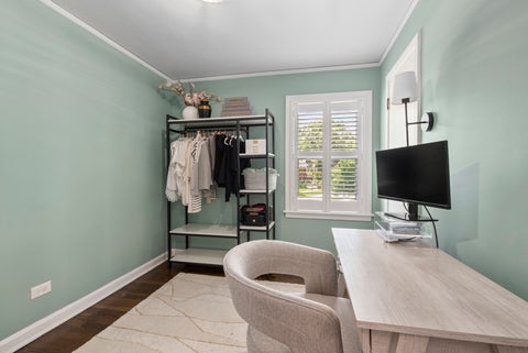 Tiny photo for 10831 S Longwood Drive, Chicago, IL 60643 (MLS # 12669121)