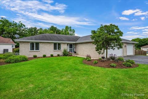 Tiny photo for 7585 Derby Close, Caledonia, IL 61011 (MLS # 12694043)
