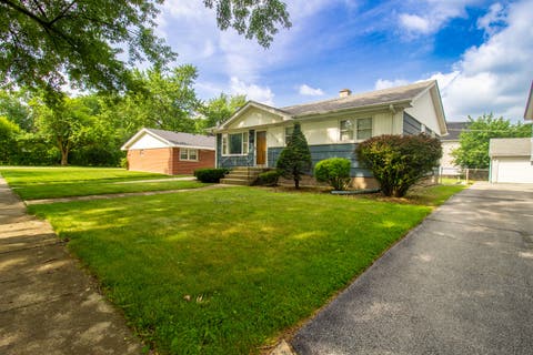 Tiny photo for 18538 Oak Avenue, Lansing, IL 60438 (MLS # 12698151)