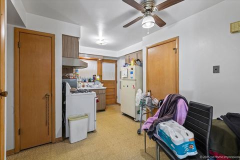 Tiny photo for 3176 W Meadow Lane Drive #40, Merrionette Park, IL 60803 (MLS # 12482623)