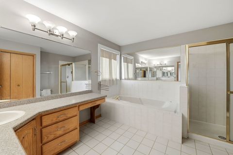 Tiny photo for 8920 Emerald Court, Hickory Hills, IL 60457 (MLS # 12625570)