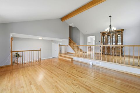 Tiny photo for 8920 Emerald Court, Hickory Hills, IL 60457 (MLS # 12625570)