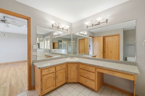 Tiny photo for 8920 Emerald Court, Hickory Hills, IL 60457 (MLS # 12625570)