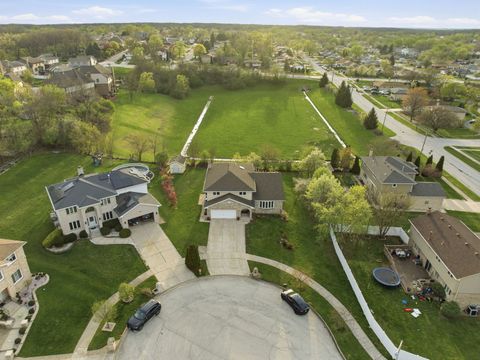 Tiny photo for 8920 Emerald Court, Hickory Hills, IL 60457 (MLS # 12625570)