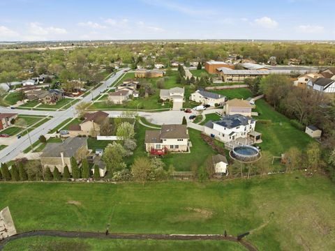 Tiny photo for 8920 Emerald Court, Hickory Hills, IL 60457 (MLS # 12625570)