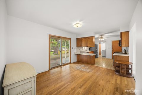 Tiny photo for 305 S Lambert Road, Glen Ellyn, IL 60137 (MLS # 12627360)