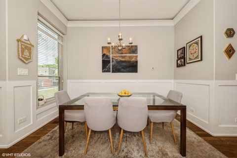 Tiny photo for 4456 S Berkeley Avenue, Chicago, IL 60653 (MLS # 12411946)