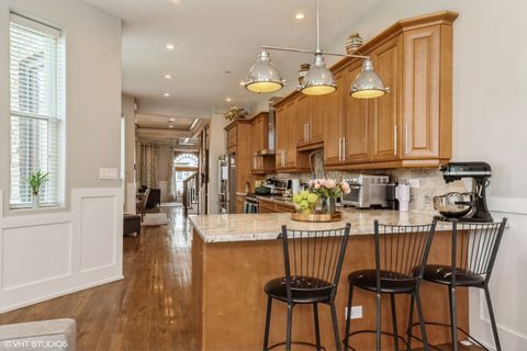 Tiny photo for 4456 S Berkeley Avenue, Chicago, IL 60653 (MLS # 12411946)