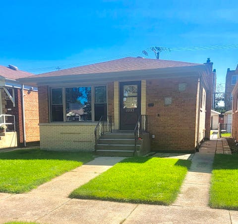 Photo of 10723 S Avenue D, Chicago, IL 60617 (MLS # 12737144)