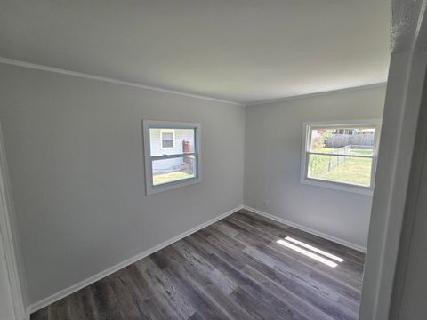 Tiny photo for 524 Amsterdam Street, Woodstock, IL 60098 (MLS # 12669235)