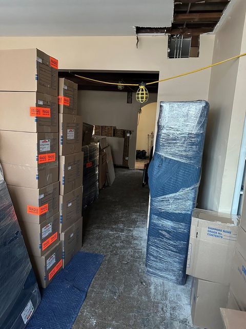 Tiny photo for 2942 N Gresham Avenue, Chicago, IL 60618 (MLS # 12543496)