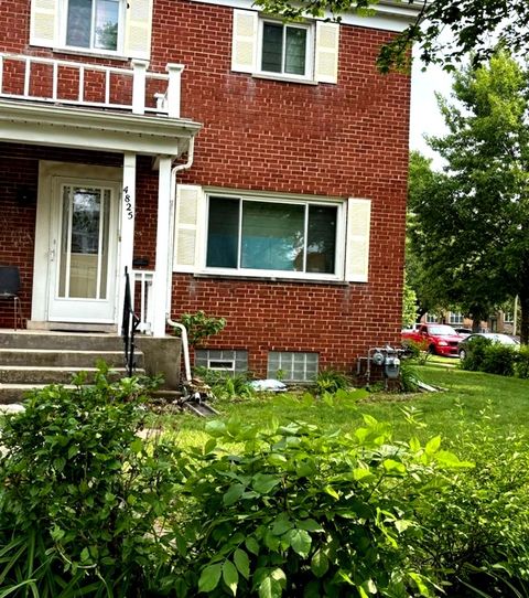 4825 Davis Street Skokie IL 60077