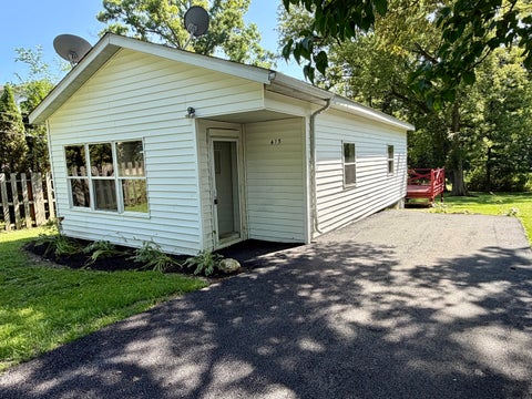 Tiny photo for 6415 N Shore Avenue, Spring Grove, IL 60081 (MLS # 12698729)