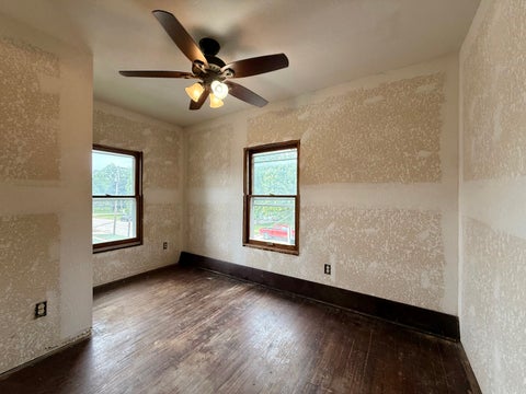Tiny photo for 1005 E Main Street, Clinton, IL 61727 (MLS # 12603042)