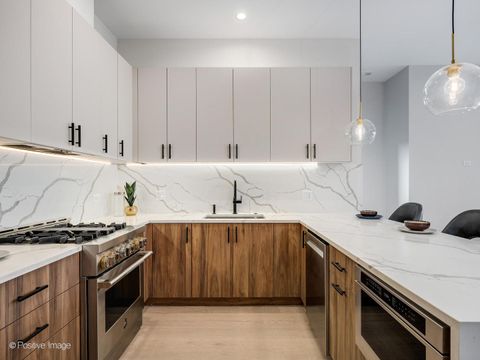 Tiny photo for 856 N Campbell Avenue #3, Chicago, IL 60622 (MLS # 12511572)