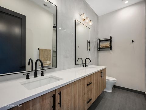 Tiny photo for 856 N Campbell Avenue #3, Chicago, IL 60622 (MLS # 12511572)