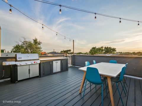 Tiny photo for 856 N Campbell Avenue #3, Chicago, IL 60622 (MLS # 12511572)