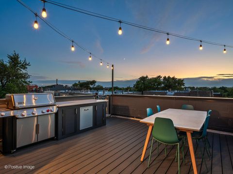 Tiny photo for 856 N Campbell Avenue #3, Chicago, IL 60622 (MLS # 12511572)