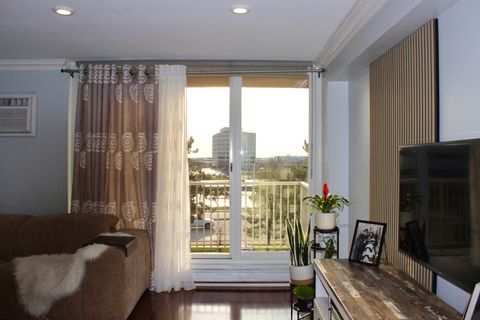 Tiny photo for 2201 S Highland Avenue #3G, Lombard, IL 60148 (MLS # 12521607)