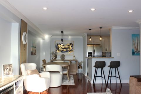 Tiny photo for 2201 S Highland Avenue #3G, Lombard, IL 60148 (MLS # 12521607)