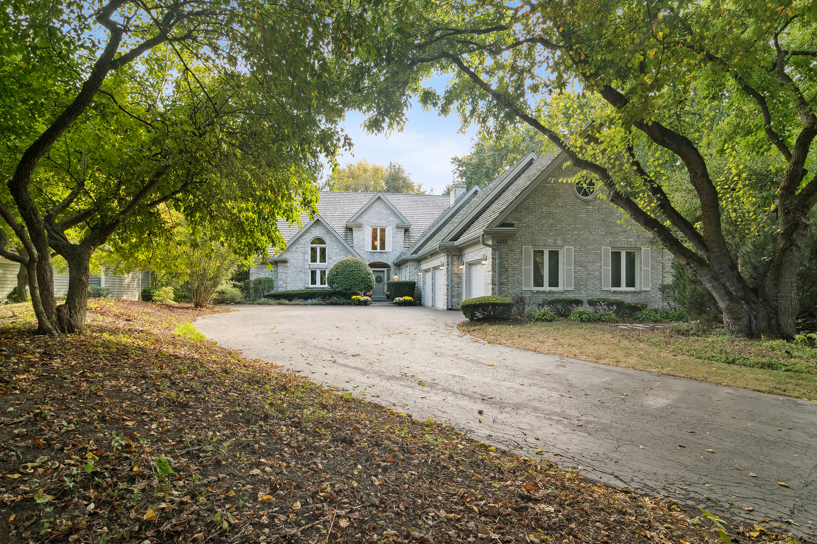 4613 Forest Way Circle