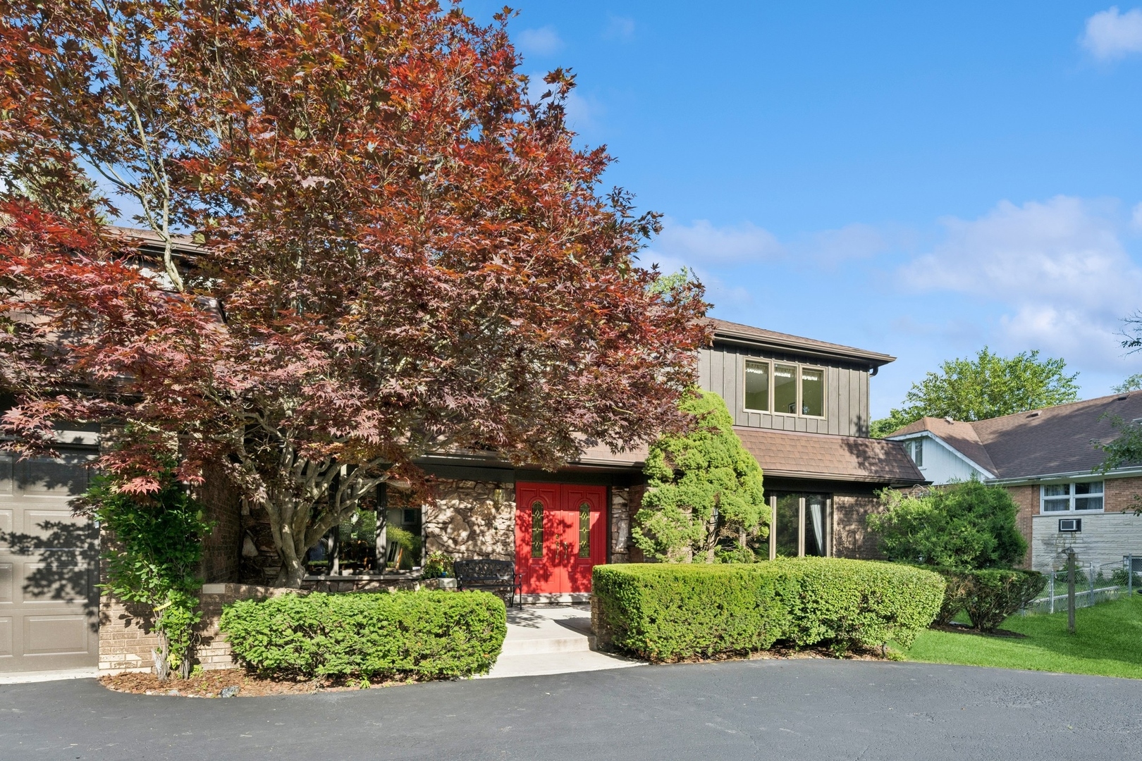 1201 Harms Road