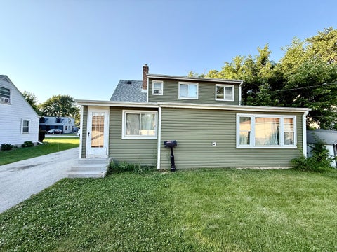 Tiny photo for 321 E Medill Avenue, Northlake, IL 60164 (MLS # 12699685)