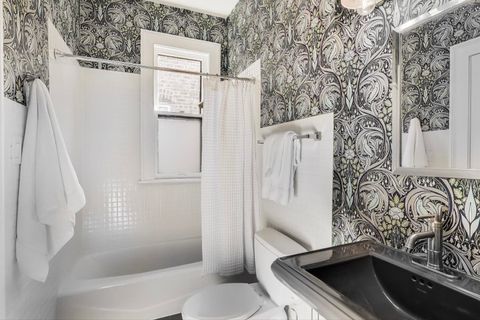 Tiny photo for 5408 S Kimbark Avenue, Chicago, IL 60615 (MLS # 12505143)