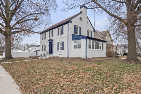 Tiny photo for 412 W 9th Street, Sterling, IL 61081 (MLS # 12537237)