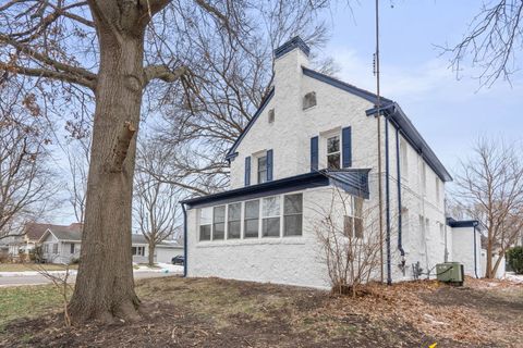 Tiny photo for 412 W 9th Street, Sterling, IL 61081 (MLS # 12537237)