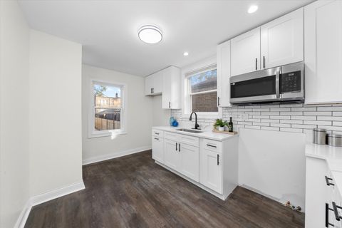 Tiny photo for 11925 S Lafayette Avenue, Chicago, IL 60628 (MLS # 12521157)