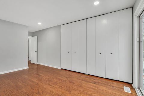 Tiny photo for 111 Windsor Drive, Vernon Hills, IL 60061 (MLS # 12531518)