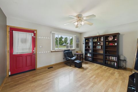 Tiny photo for 4595 Zeppelin Drive, Hanover Park, IL 60133 (MLS # 12682977)