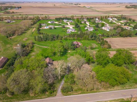 Tiny photo for 3312 N 1475 East Road, Heyworth, IL 61745 (MLS # 12618215)