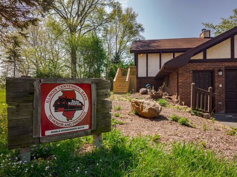 Photo of 3312 N 1475 East Road, Heyworth, IL 61745 (MLS # 12618215)