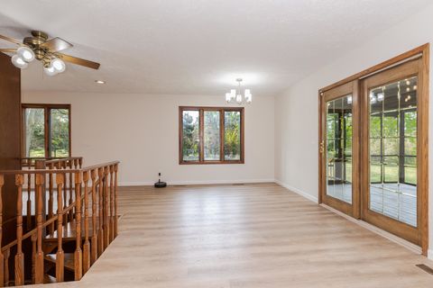 Tiny photo for 3312 N 1475 East Road, Heyworth, IL 61745 (MLS # 12618215)