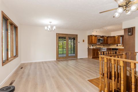 Tiny photo for 3312 N 1475 East Road, Heyworth, IL 61745 (MLS # 12618215)