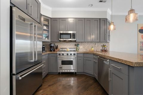 Tiny photo for 3815 N Kedzie Avenue #3S, Chicago, IL 60618 (MLS # 12489247)