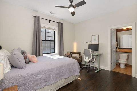 Tiny photo for 3815 N Kedzie Avenue #3S, Chicago, IL 60618 (MLS # 12489247)