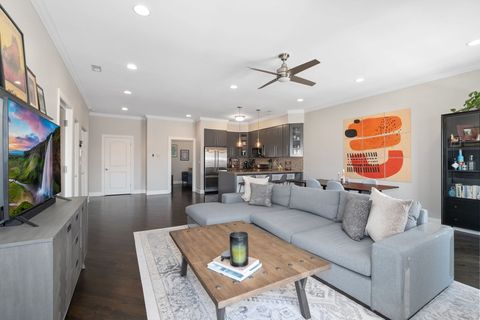 Tiny photo for 3815 N Kedzie Avenue #3S, Chicago, IL 60618 (MLS # 12489247)