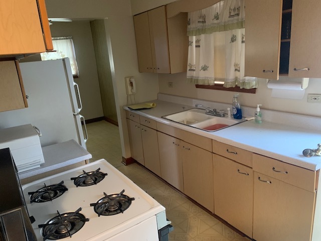 12613 S Marshfield Avenue