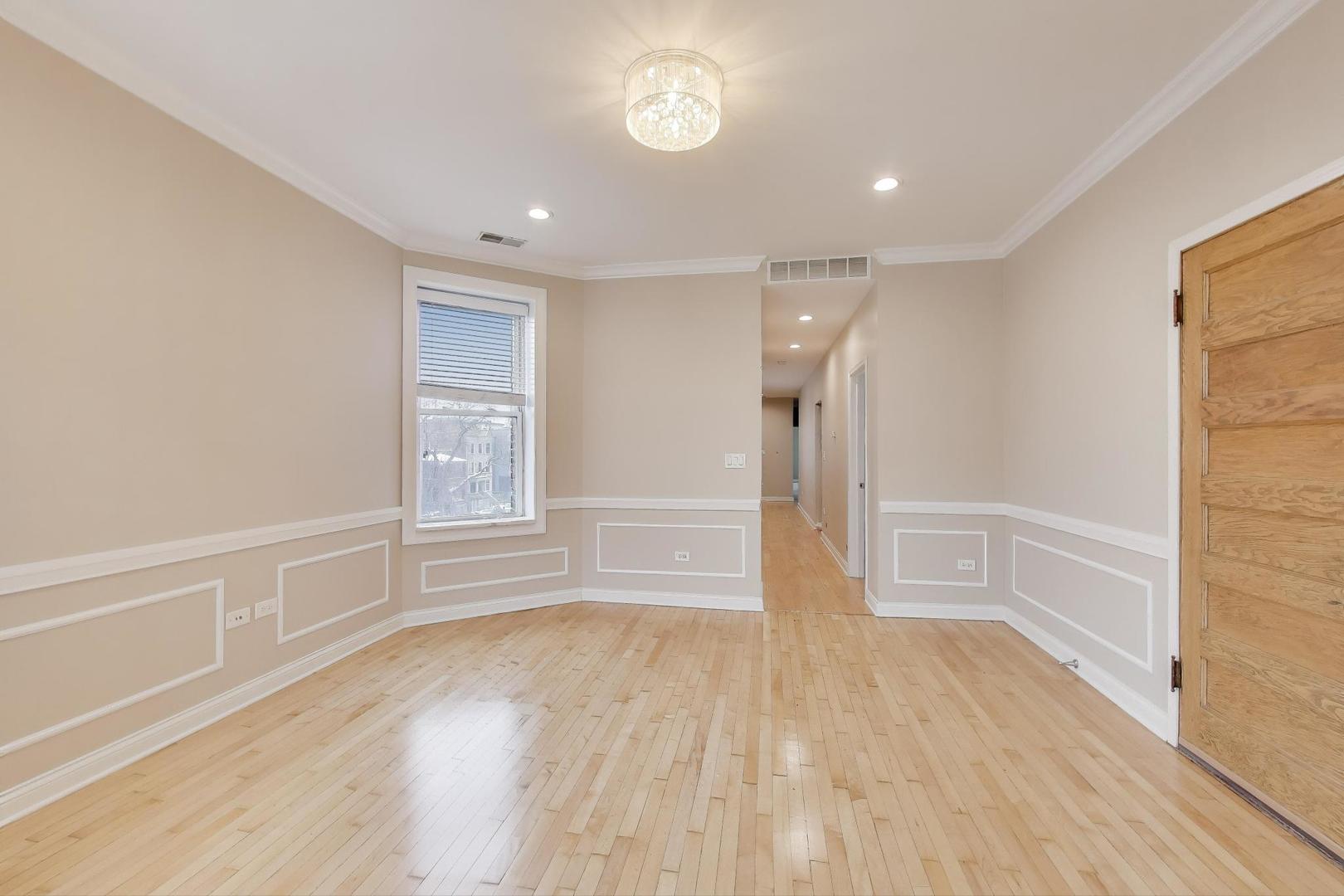 1406 N Washtenaw Avenue 3